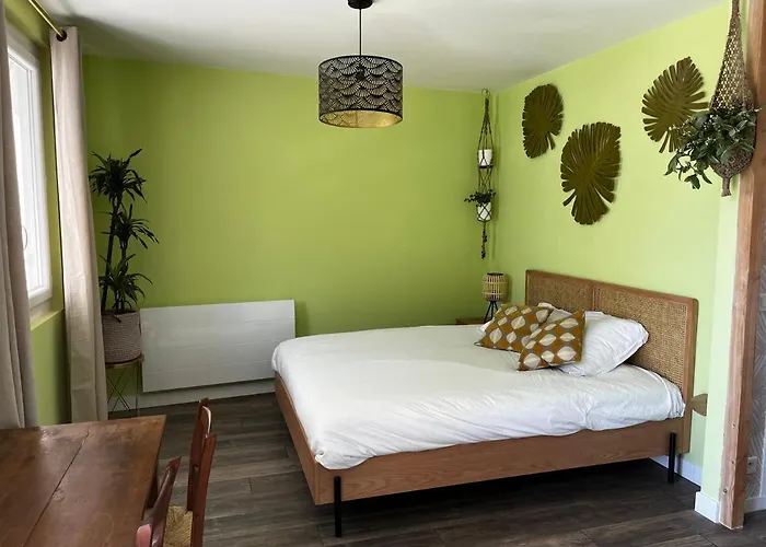 T Chez Nous Parking Prive Ascenseur Balcon